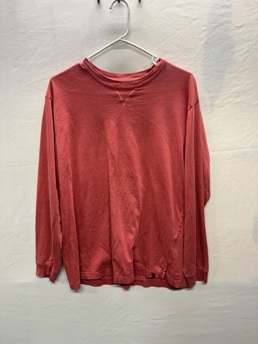 Woolrich Long Sleeve T-Shirt Size L Red Cotton Crewneck Pullover